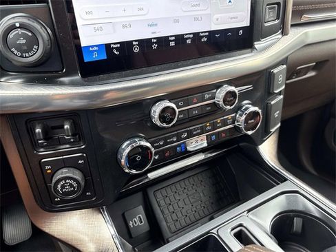 New 2025 Ford F150 King Ranch w/ FX4 Off-Road Package image 30