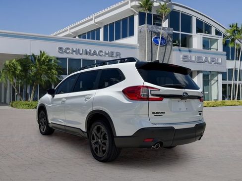 Certified 2025 Subaru Ascent Bronze Edition AWD/4WD image 5
