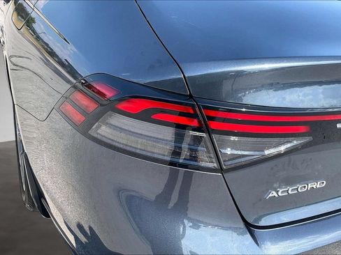 Certified 2024 Honda Accord EX image 22