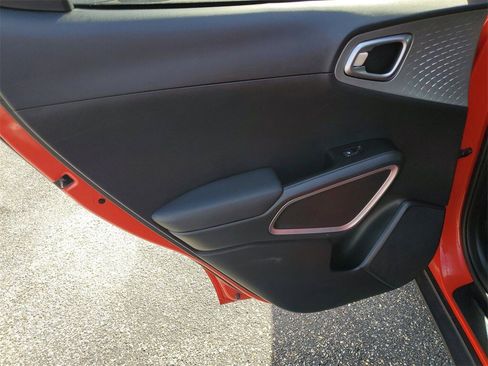 Used 2024 Kia Soul LX w/ Option Group 015 image 23