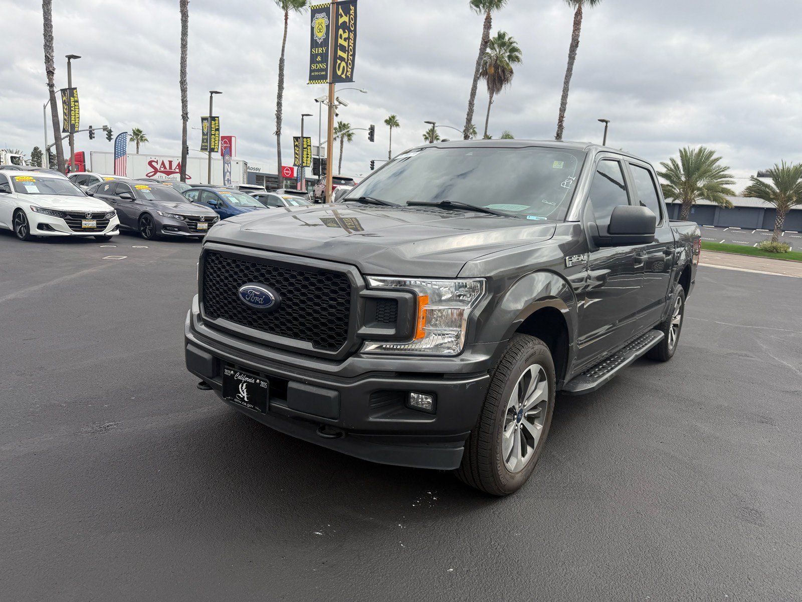 Used 2019 Ford F150 XL w/ Equipment Group 101A Mid AWD/4WD image 3