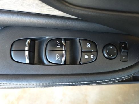 Used 2017 Nissan Murano SL image 53