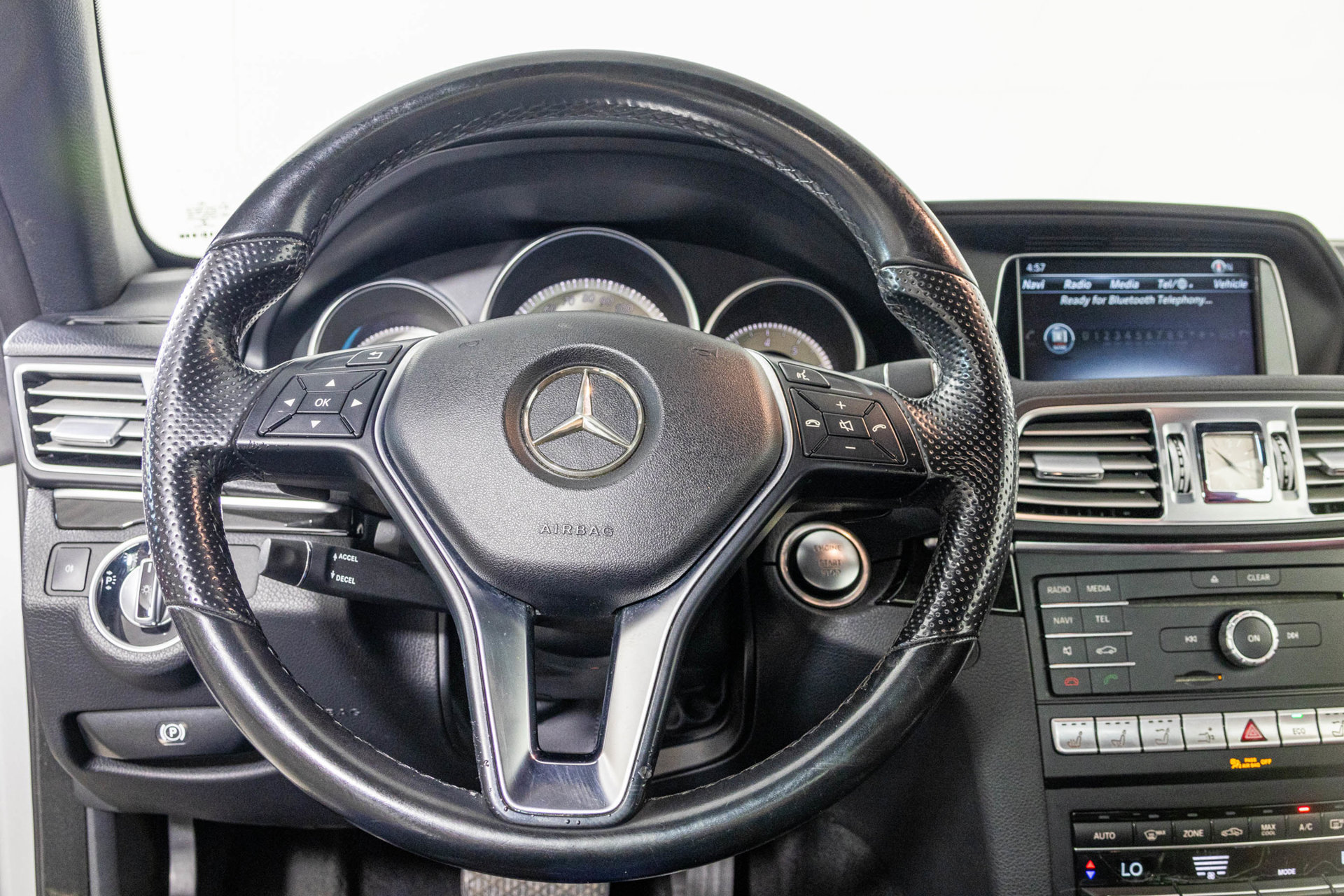 Used 2017 Mercedes-Benz E 400 Cabriolet image 33