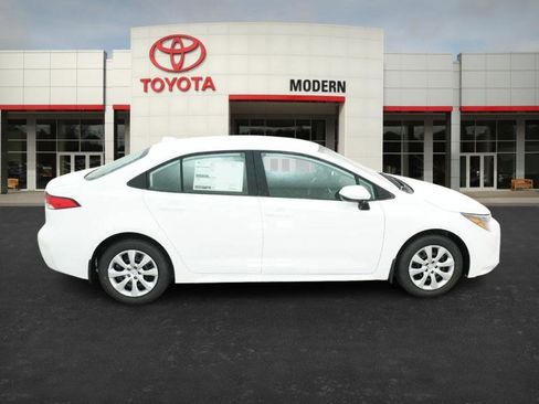 New 2026 Toyota Corolla LE image 25