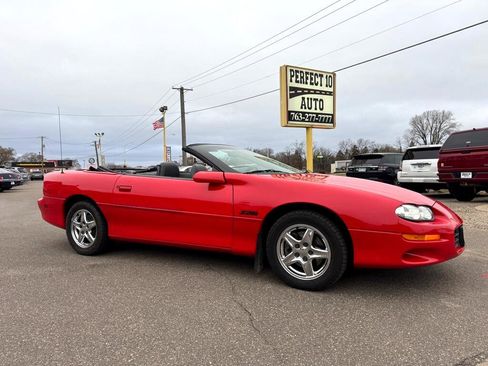 Used 1998 Chevrolet Camaro Z28 image 3