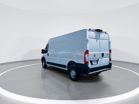 Used 2026 RAM ProMaster 2500 w/ Convenience Group FWD image 7