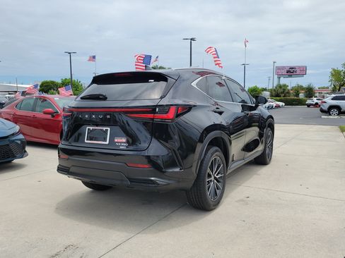 Used 2023 Lexus NX 350 AWD image 11