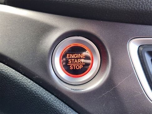 Used 2022 Honda Pilot Sport image 22