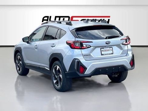 Used 2024 Subaru Crosstrek 2.5i Limited w/ Crosstrek Mirror Package AWD/4WD image 5