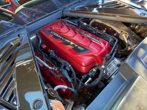 Used 2021 Chevrolet Corvette Stingray Premium Cpe w/ Z51 Performance Package image 39