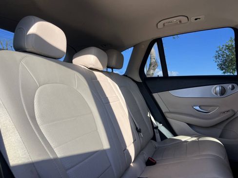 Used 2017 Mercedes-Benz GLC 300 w/ Premium 2 Package image 24