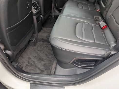 Used 2026 Kia Sportage SX Prestige image 17