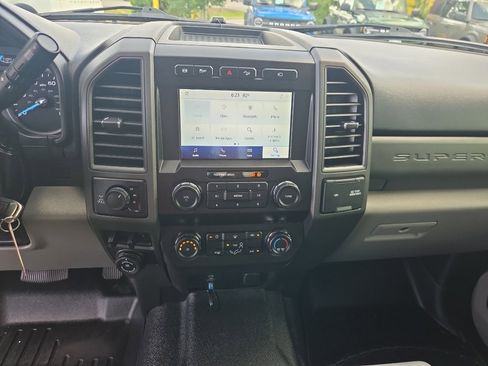 Used 2020 Ford F350 XL w/ STX Appearance Package AWD/4WD image 28