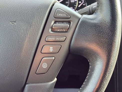 Used 2020 Nissan Armada SL w/ Premium Package image 37