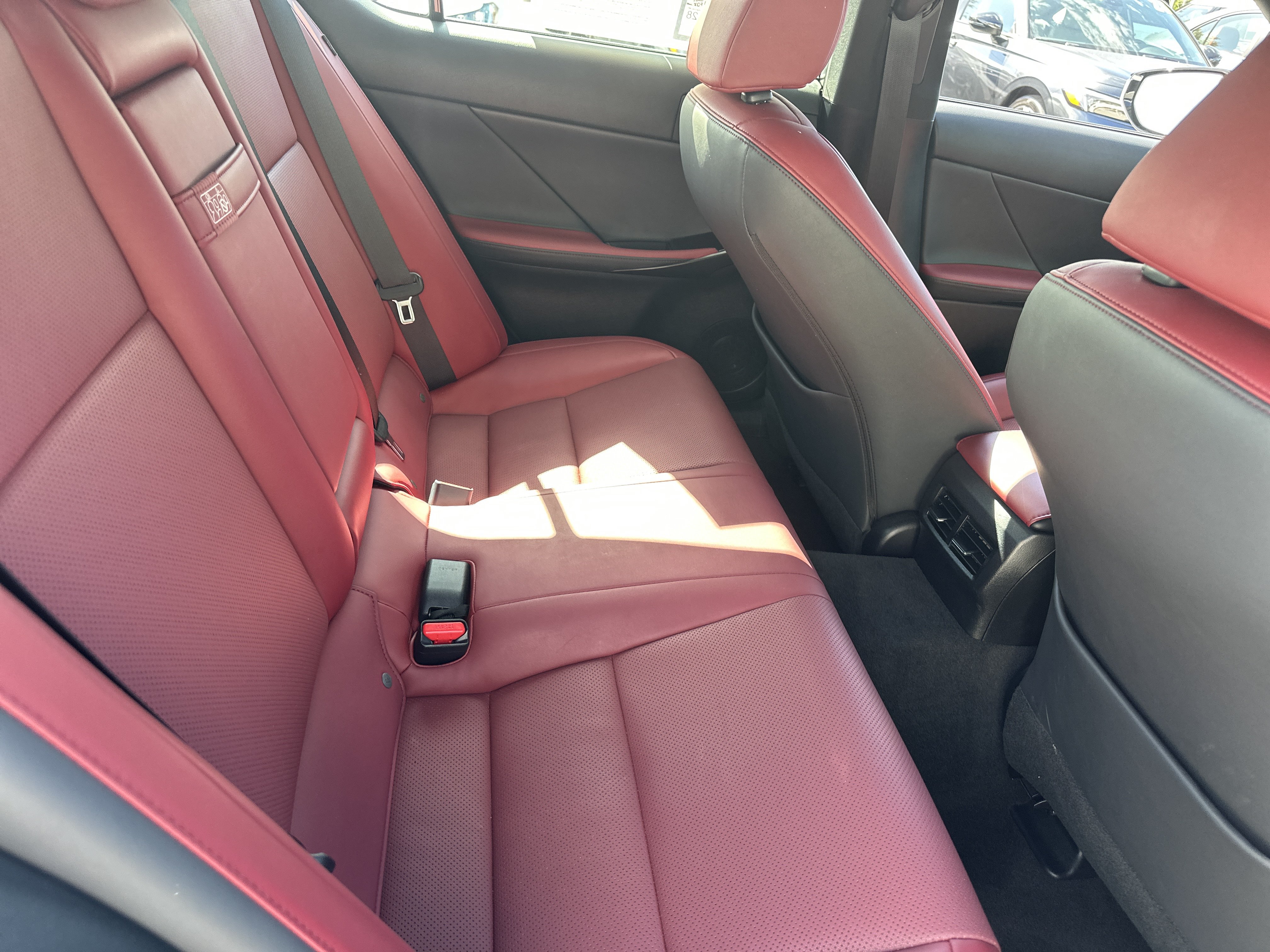 Used 2025 Lexus IS 350 F Sport w/ Accessory Package 2 RWD image 9