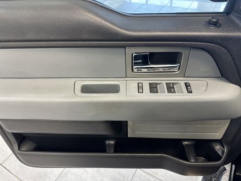 Used 2011 Ford F150 XLT w/ XLT Chrome Pkg image 22