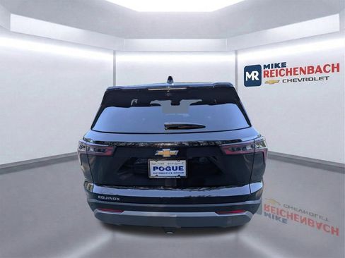 New 2026 Chevrolet Equinox LT w/ Convenience Package II FWD image 6