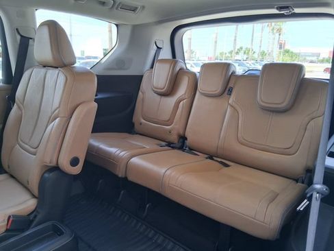 Used 2025 INFINITI QX80 Sensory AWD/4WD image 24