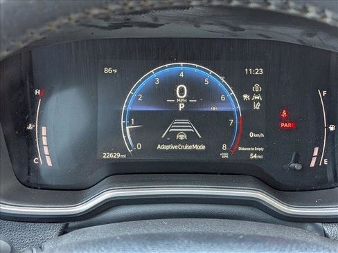 Used 2023 Toyota Corolla Cross XLE w/ Convenience Package AWD/4WD image 11