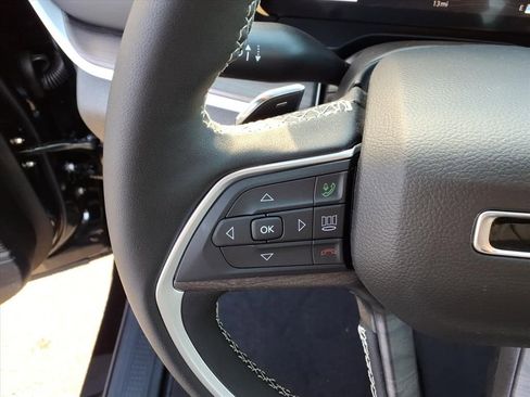 New 2025 Jeep Grand Cherokee Limited image 17