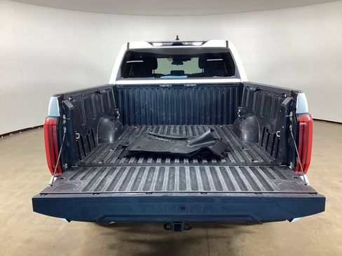 Used 2022 Toyota Tundra SR5 AWD/4WD image 7