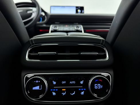 Used 2023 Genesis GV80 3.5T w/ Prestige Package AWD/4WD image 36