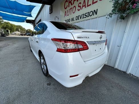Used 2015 Nissan Sentra SR w/ Navigation Package FWD image 4