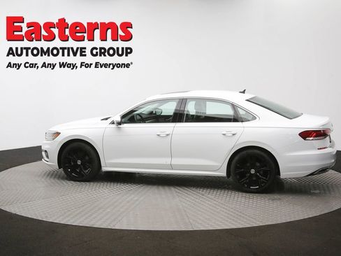 Used 2022 Volkswagen Passat 2.0T SE image 99