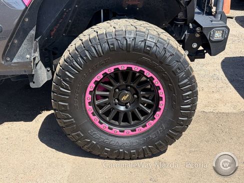 Used 2023 Jeep Wrangler Sport image 7