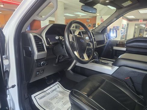 Used 2020 Ford F150 Lariat image 8