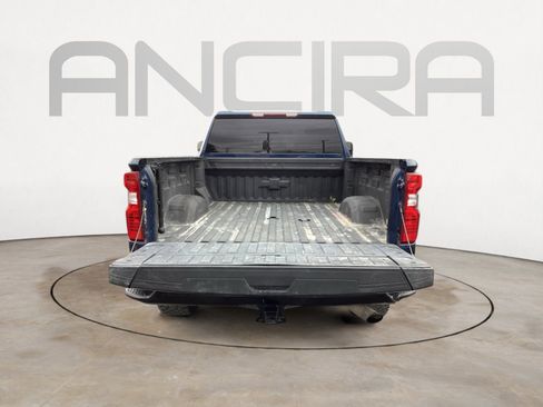 Used 2022 Chevrolet Silverado 2500 Custom w/ Gooseneck/5TH Wheel Package image 16