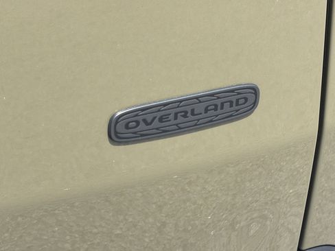 Used 2026 Jeep Cherokee Overland AWD/4WD image 28