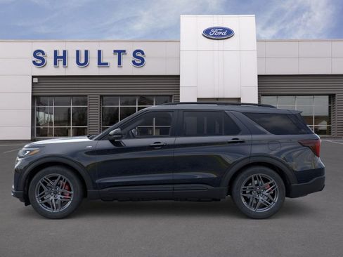 New 2026 Ford Explorer ST-Line w/ ST-Line Street Pack image 3
