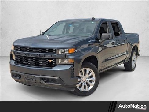 Used 2021 Chevrolet Silverado 1500 Custom image 1