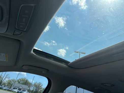 Used 2022 Kia Telluride EX w/ EX Premium Package AWD/4WD image 12