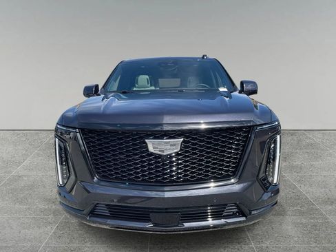 New 2026 Cadillac Escalade Platinum Sport w/ LPO, ONYX Package image 8