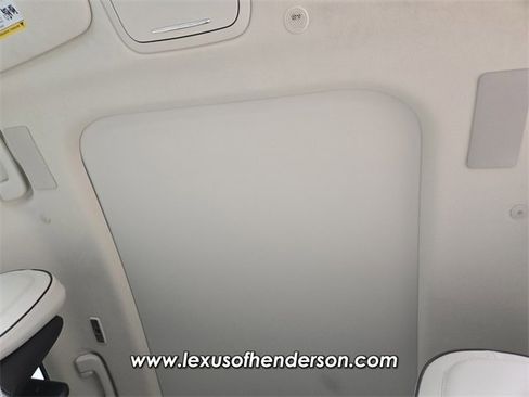 Used 2023 Lincoln Aviator Black Label w/ Jet Package image 11