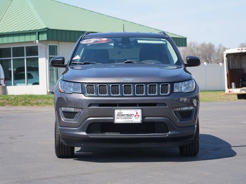 Used 2018 Jeep Compass Sport AWD/4WD image 8