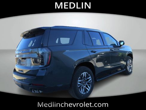 Used 2025 Chevrolet Tahoe Z71 w/ Z71 Off-Road Package image 8