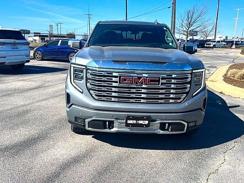 Used 2024 GMC Sierra 1500 Denali w/ Denali Reserve Package image 3