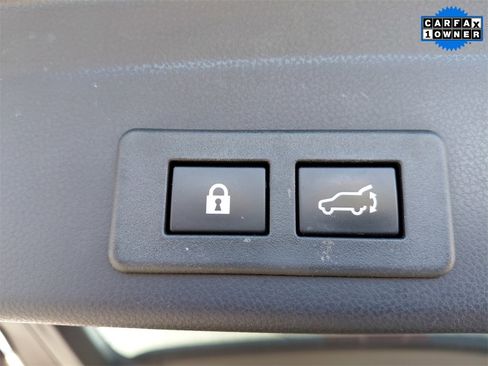 Used 2022 Subaru Ascent Limited image 26