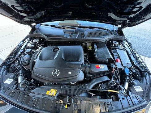 Used 2018 Mercedes-Benz GLA 250 4MATIC image 20