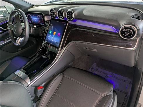 Certified 2025 Mercedes-Benz GLC 300 image 23