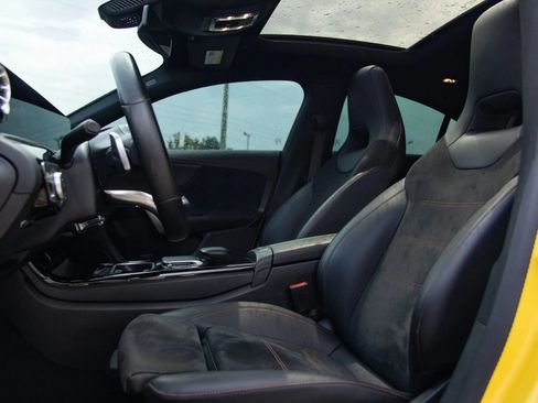 Used 2023 Mercedes-Benz CLA 250 w/ AMG Line image 20
