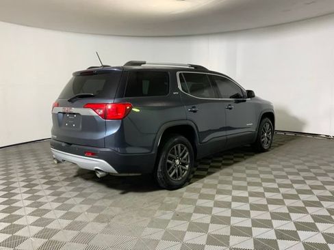 Used 2019 GMC Acadia SLT FWD image 18