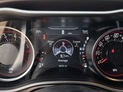Used 2023 Dodge Challenger R/T RWD image 18