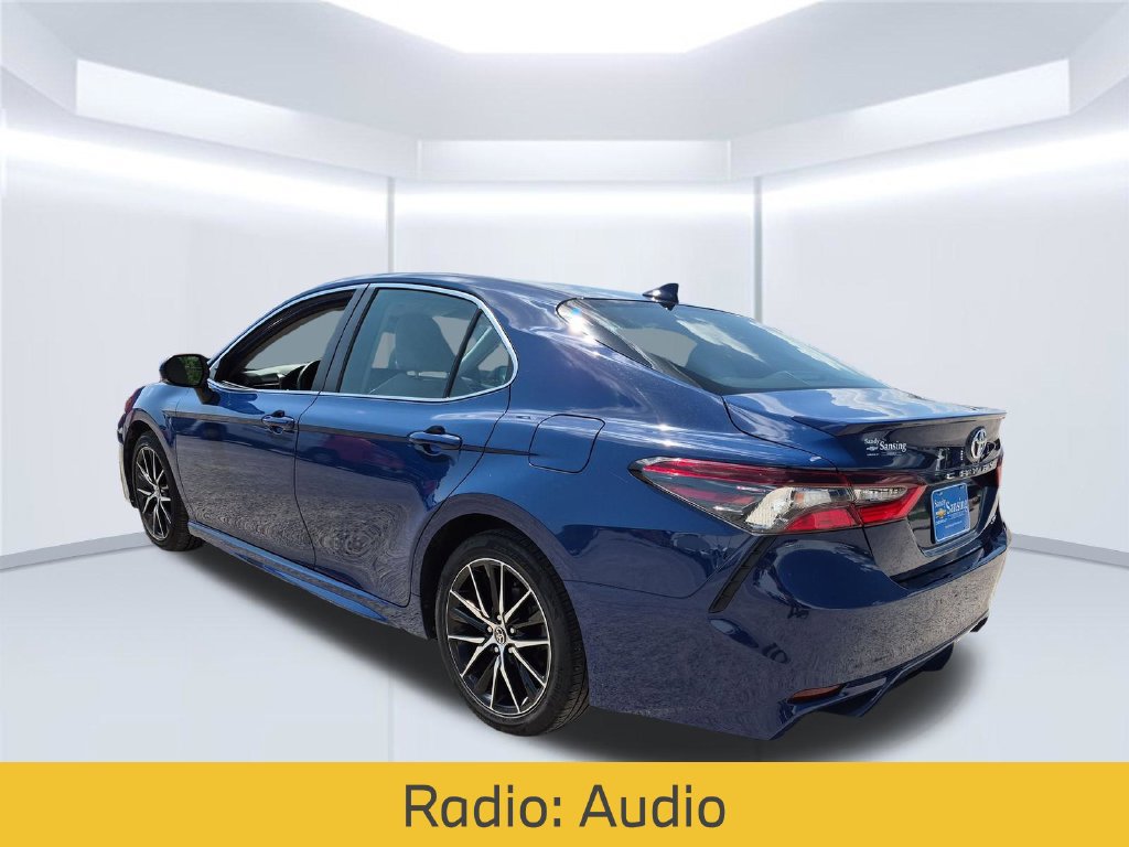 Used 2024 Toyota Camry SE FWD image 4