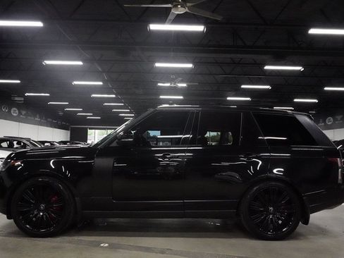 Used 2019 Land Rover Range Rover Supercharged AWD/4WD image 2