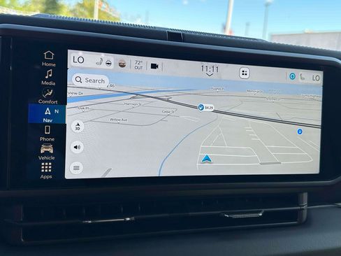 Used 2024 Jeep Wrangler Unlimited Sahara w/ Technology Group AWD/4WD image 25