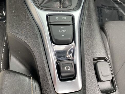 Used 2022 Chevrolet Camaro LT image 18